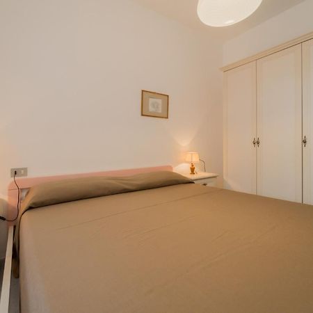 Residence Baia Delle Grazie Casa Morcone Экстерьер фото